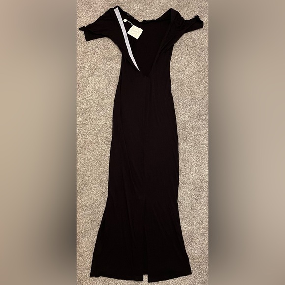 New Lorick Women's Size 10 Long Black Plunging Deep V-Neck Paletta Dress
